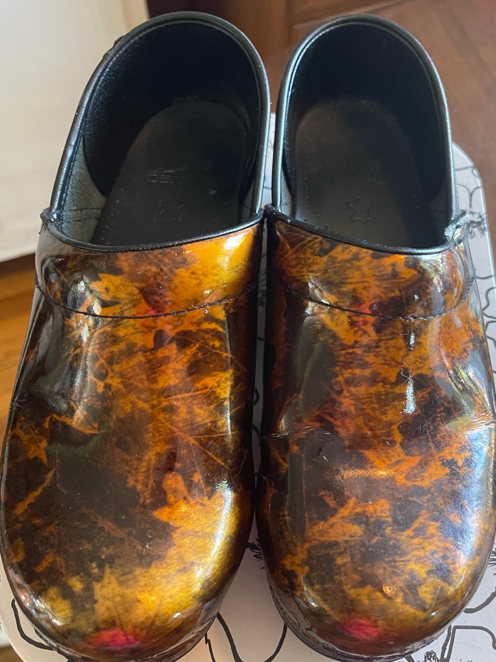 Women’s Dansko Nursing Shoes
